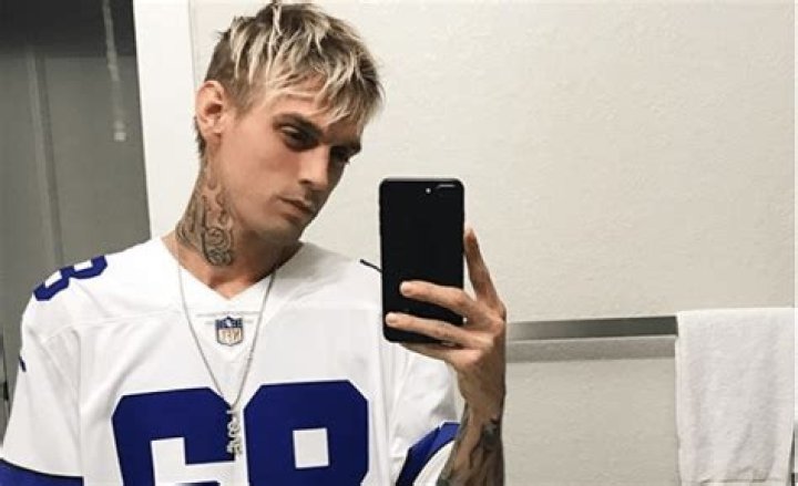 Aaron Carter Returns to Instagram to Show off His 45-Pound Weight Gain