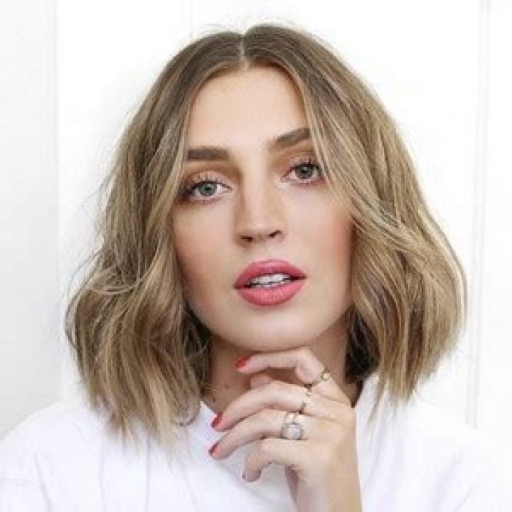 Allana Davison Age - Bio, Wiki, Height, Net Worth, Relationship (2023)