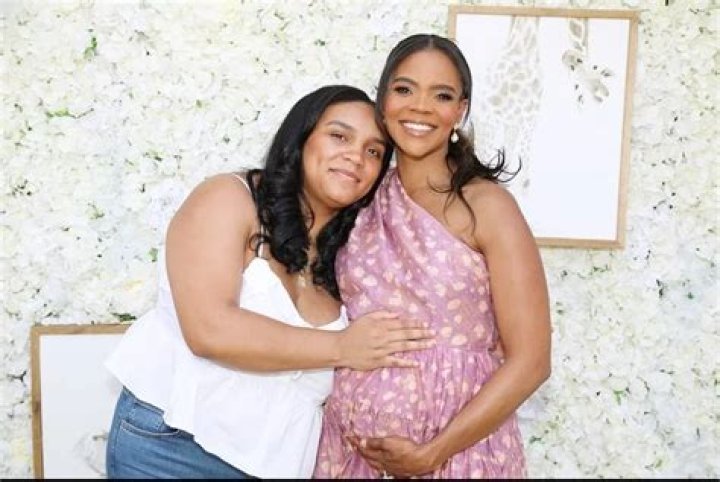 How tall is Candace Owens