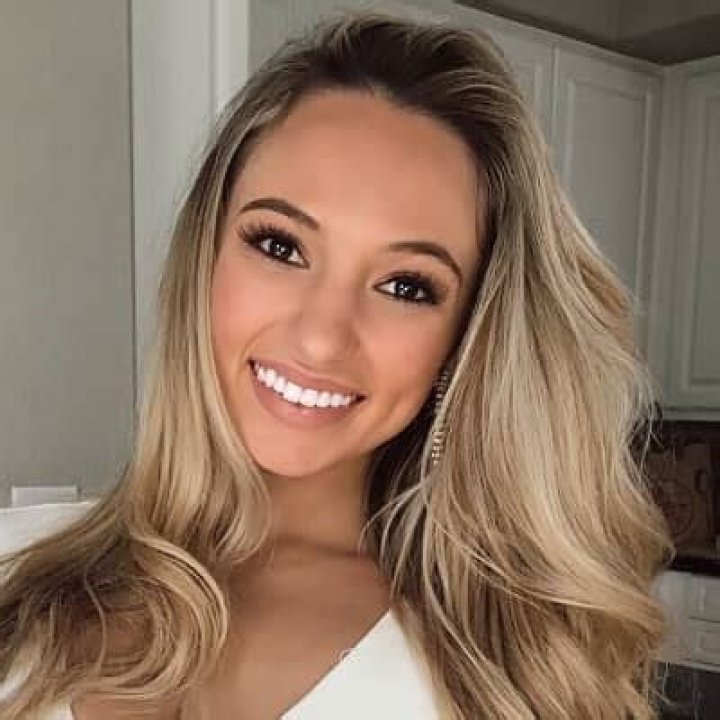 Kimi McFarland Age | Wiki, Net worth, Bio, Height, Boyfriend