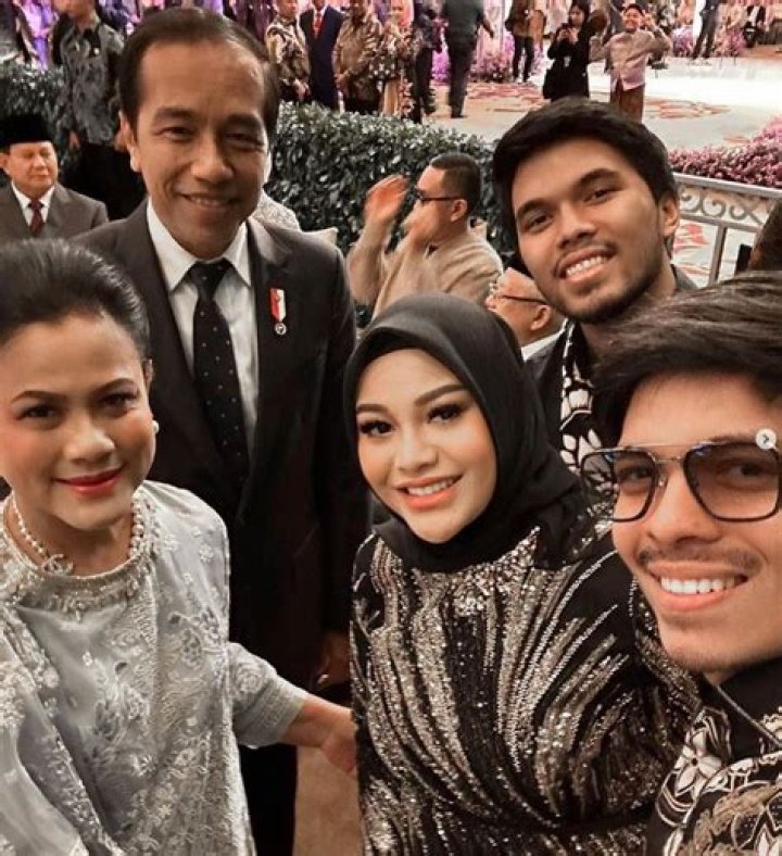 Thariq Halilintar Biodata, Wiki, Age, Height, Parents, Girlfriend, Net Worth & More
